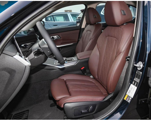 BMW i3 2025