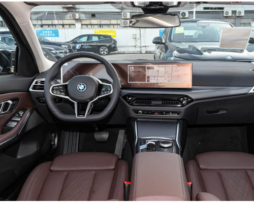 BMW i3 2025
