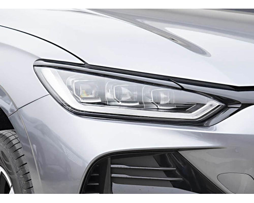BYD E2
