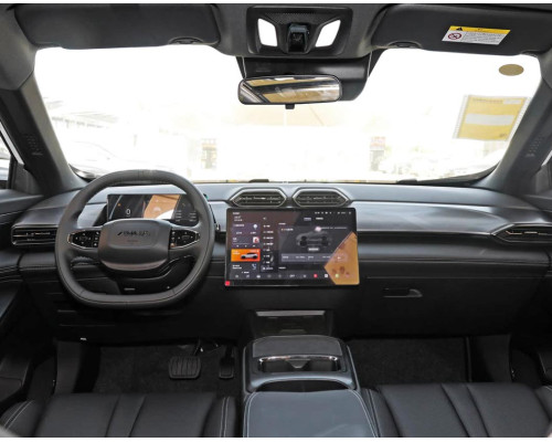Donfeng L7 EV