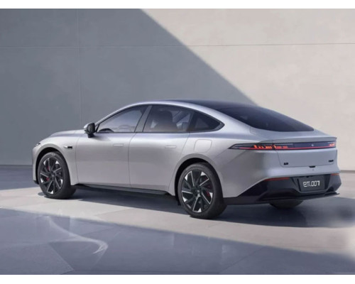 Dongfeng eπ 007