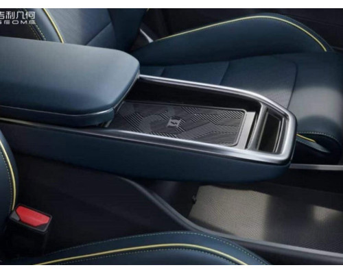 Geely Geometry G6 Exalted