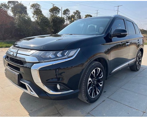 Mitsubishi Outlander 2021