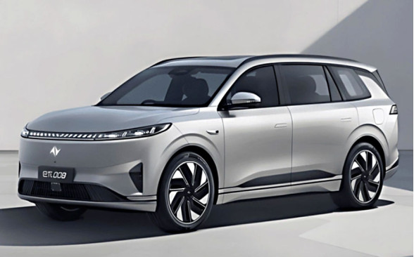 Большой кроссовер Dongfeng eπ 008