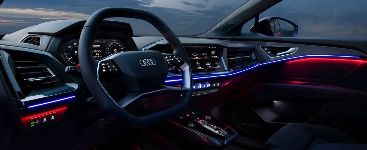 Варианты салона Audi Q5 e-tron quatro при заказе
